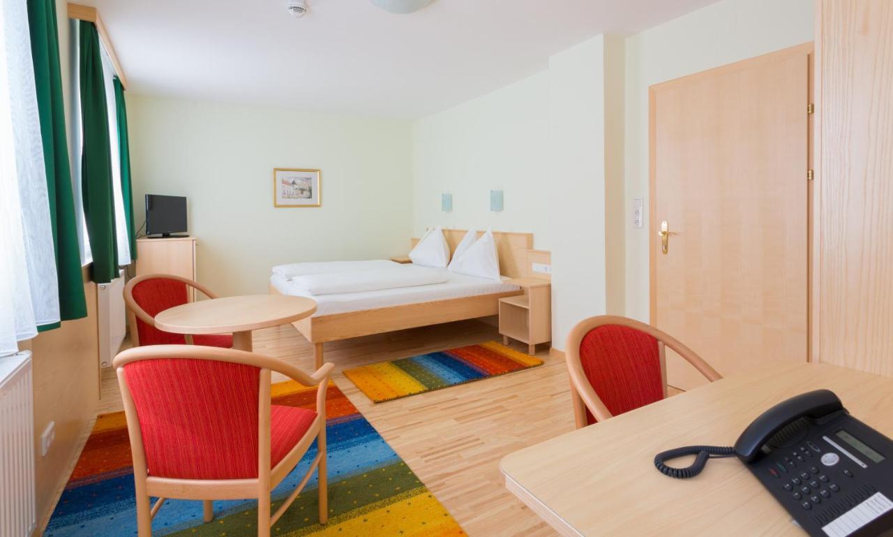 Hotel Kindler 2,0 Self-Check-In Leoben  Exterior foto
